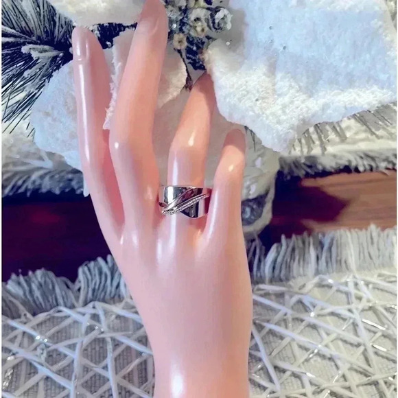 Unisex 14k Rose Gold 925 Silver Diamond Ring - Picture 7 of 10